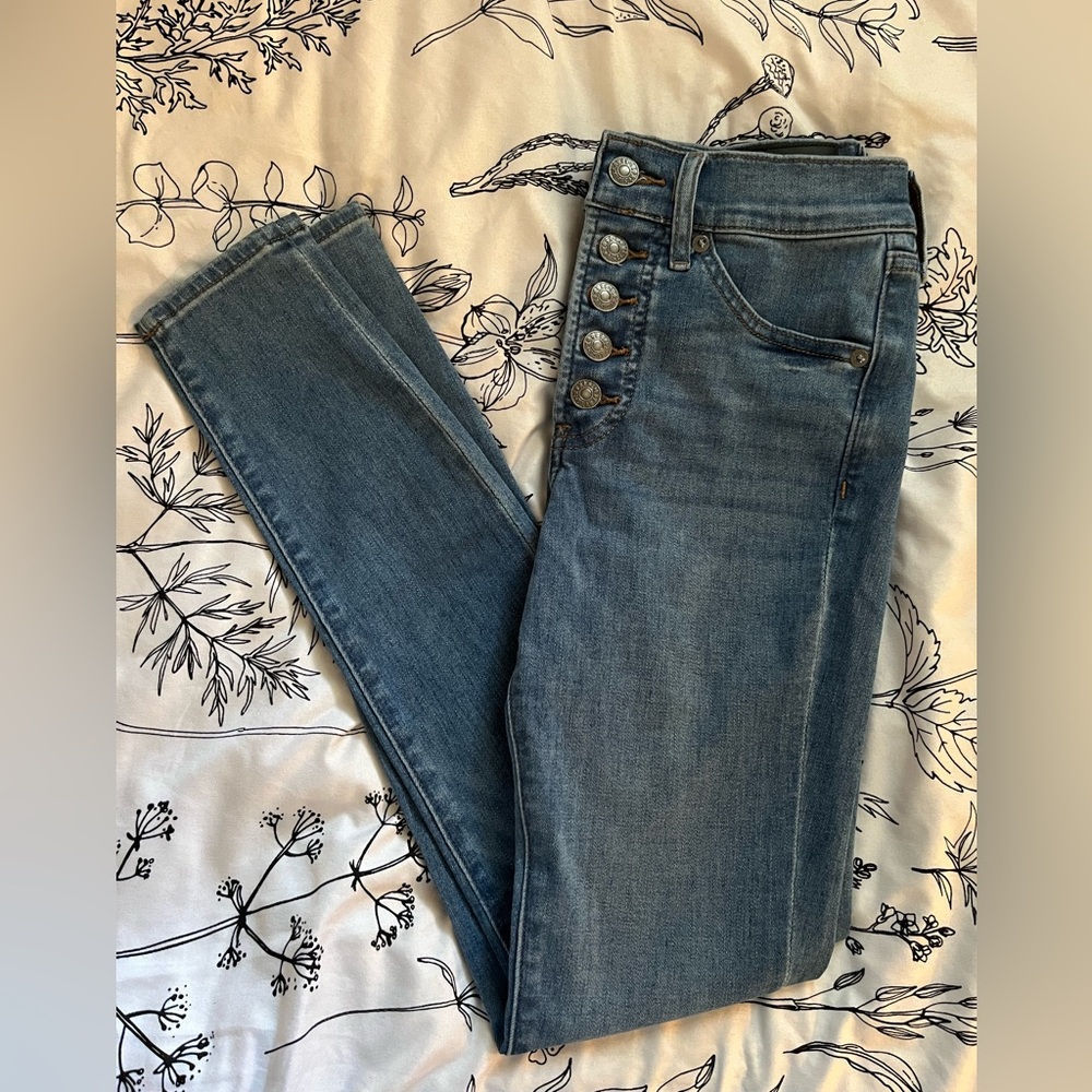 Express Skinny Mid Rise Jeans 0R